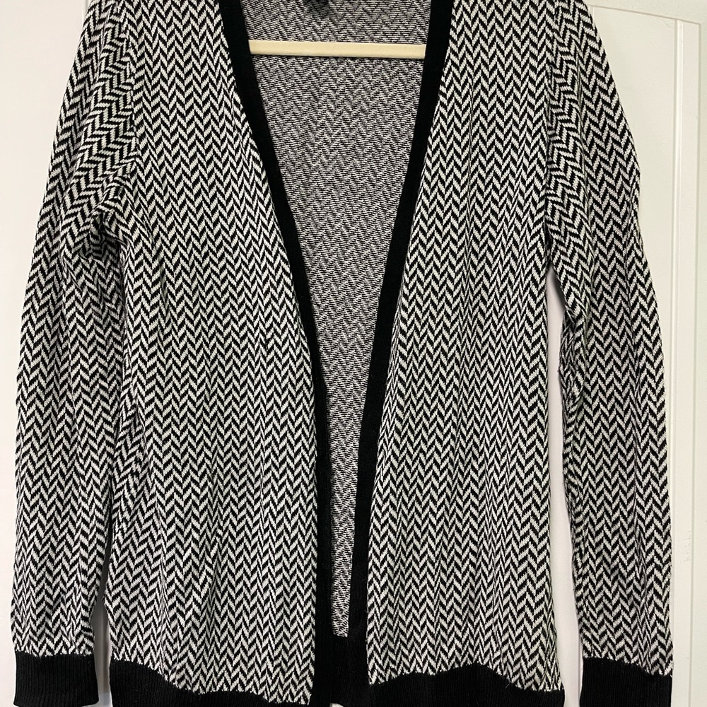 Black and White Chevron Women's Sweater